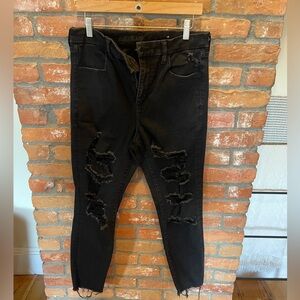 AE black ripped jeans
